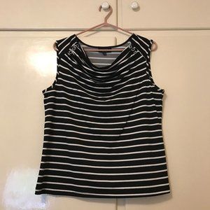 Lindor black & white sleeveless top-Size Large Petite